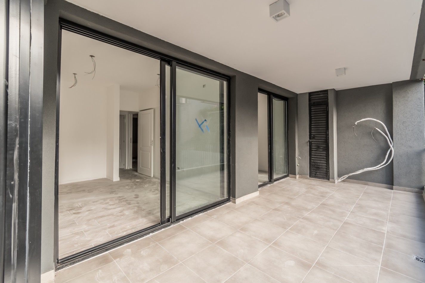 Venta Departamento Tres Amb Balcon Terraza Parrilla Coghlan Pasos de La Estacion