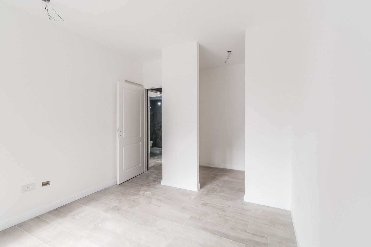 Venta Departamento Tres Amb Balcon Terraza Parrilla Coghlan Pasos de La Estacion