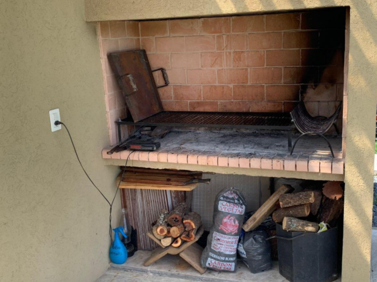 Venta Excelente Casa en San Sebastian C/pileta 3 Dorm. Fondo Libre a La Reserva