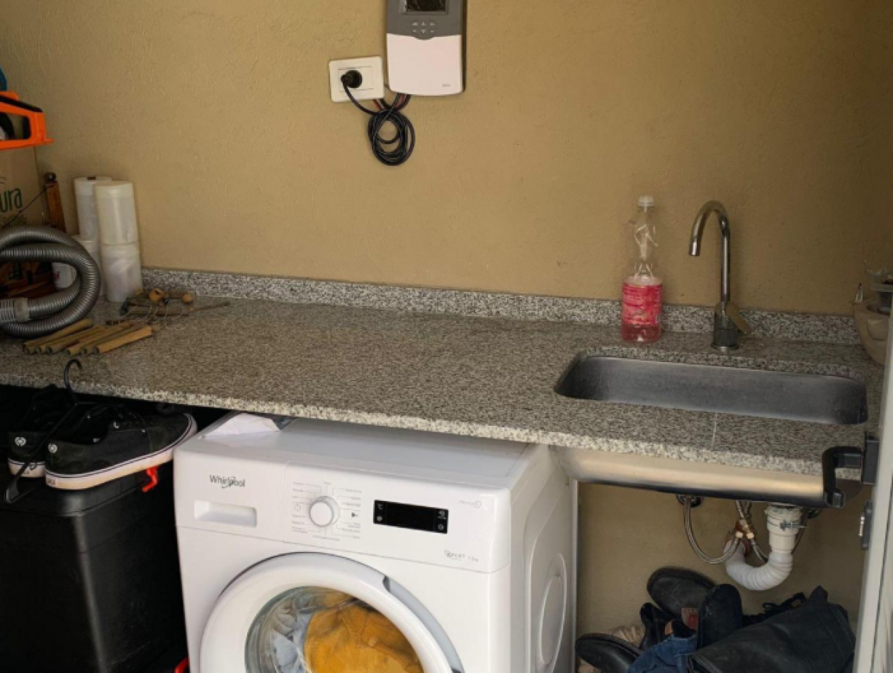 Venta Excelente Casa en San Sebastian C/pileta 3 Dorm. Fondo Libre a La Reserva