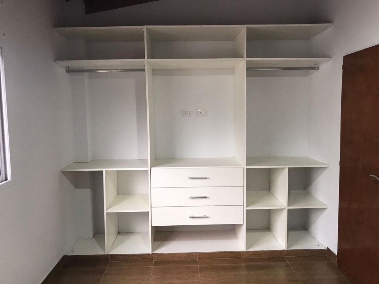 Casa Tipo Duplex en Alquiler en Barrio de Vicenzo Chico Sin Expensas
