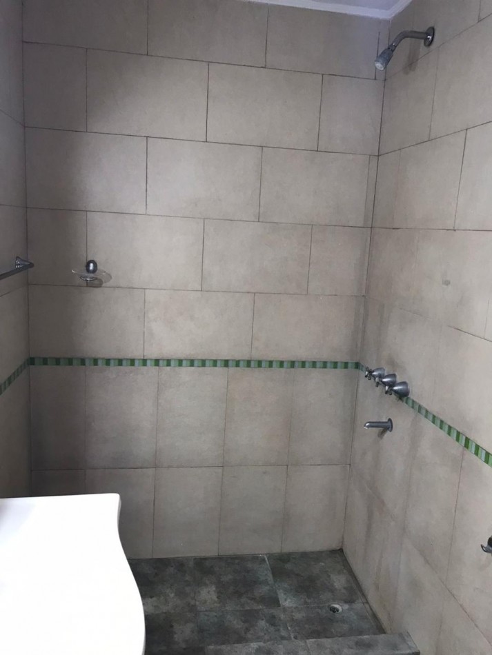 Casa Tipo Duplex en Alquiler en Barrio de Vicenzo Chico Sin Expensas