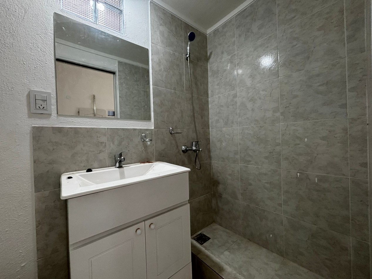 Alquiler Ph al frente dos dormitorios en suite Patio y pileta climatizada Beccar San Isidro