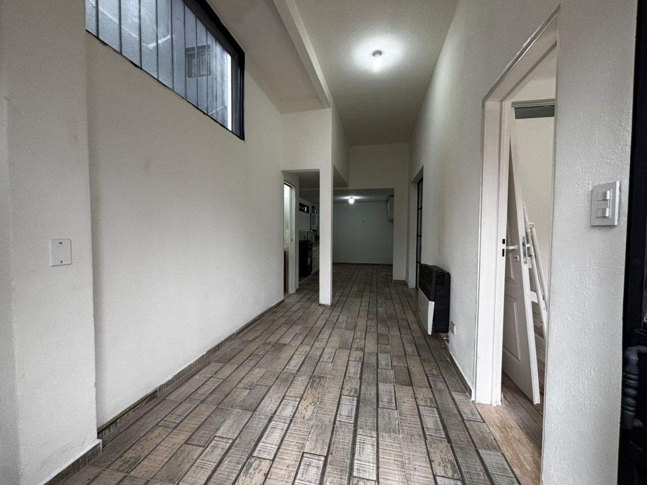 Alquiler Ph al frente dos dormitorios en suite Patio y pileta climatizada Beccar San Isidro
