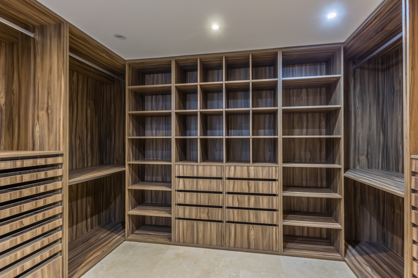VENTA Penthouse TRIPLEX  en Vicente Lopez — Edificio Wave