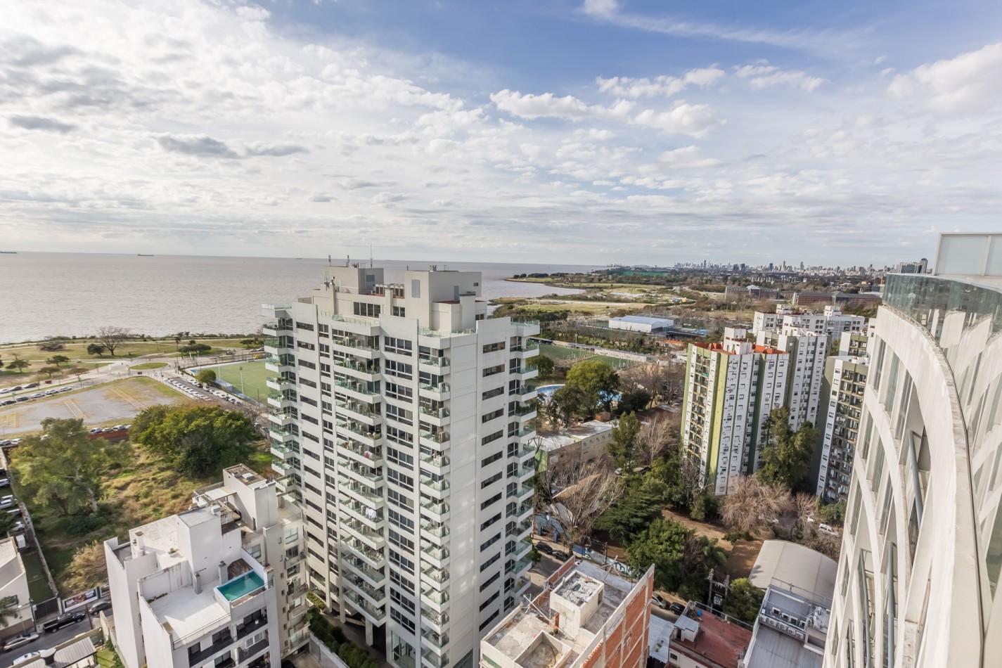 VENTA Penthouse TRIPLEX  en Vicente Lopez — Edificio Wave