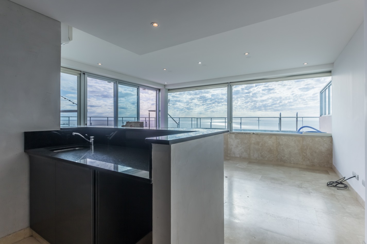 VENTA Penthouse TRIPLEX  en Vicente Lopez — Edificio Wave