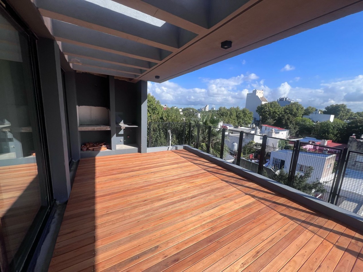 Venta Departamento Tres Ambientes con Balcon Terraza con Parrilla Villa Urquiza