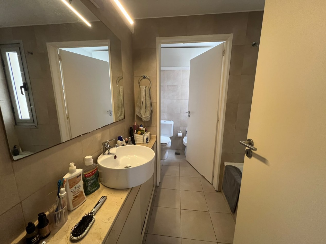 VENTA Duplex 2/3 Ambs con Cochera Fija Cubierta | Balcon, Escritorio y Muy Luminoso en Palermo