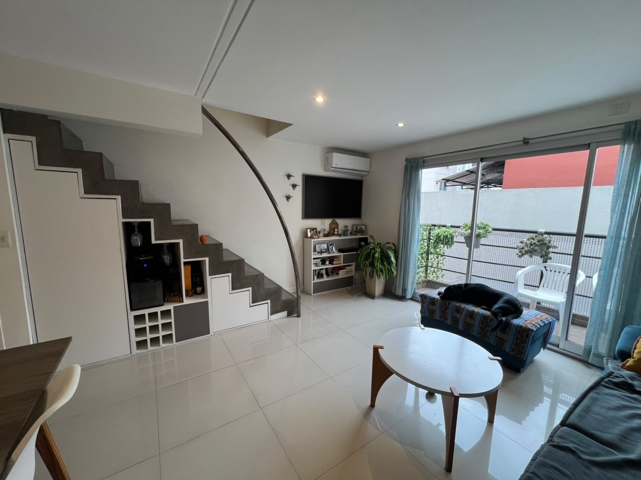 VENTA Duplex 2/3 Ambs con Cochera Fija Cubierta | Balcon, Escritorio y Muy Luminoso en Palermo