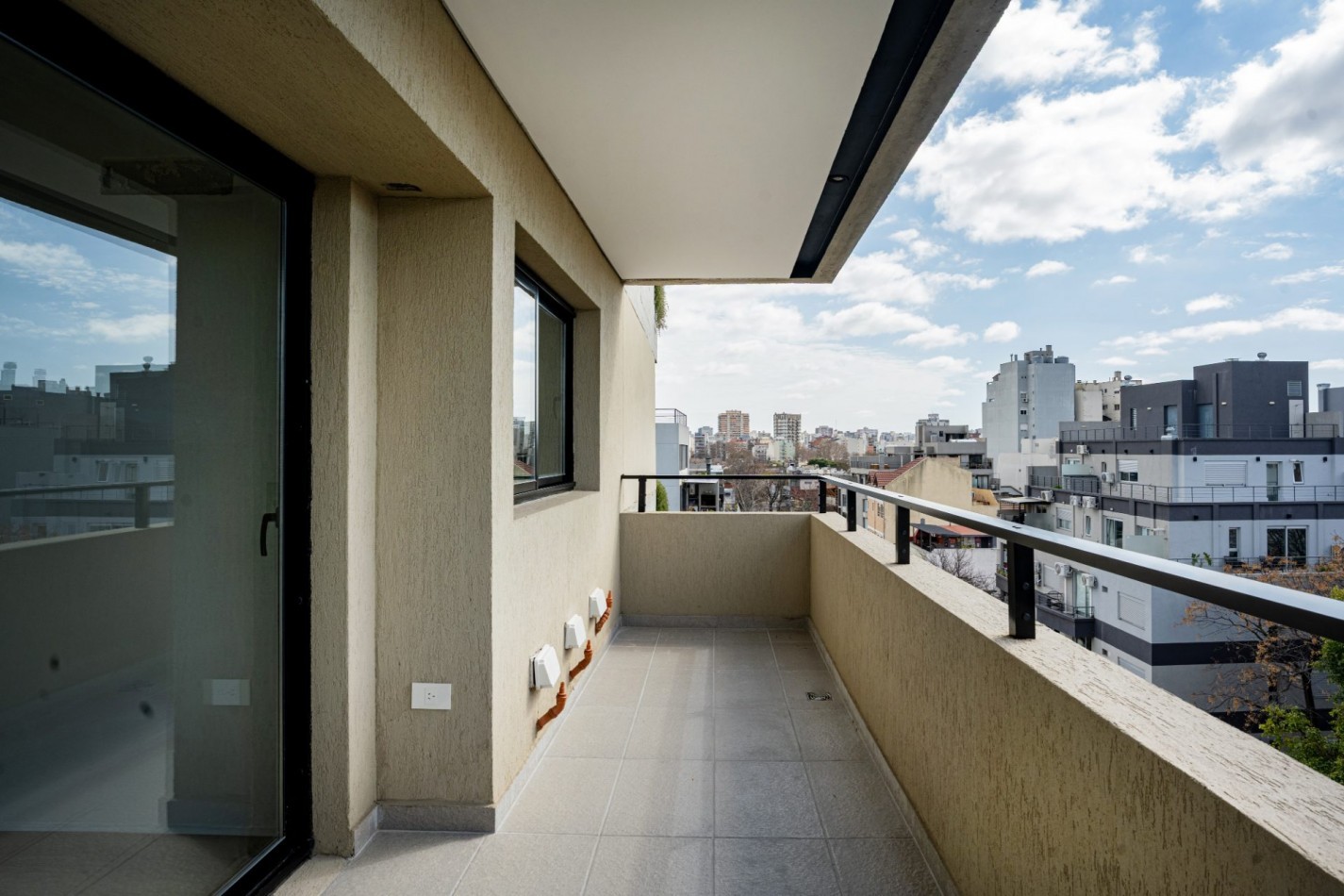 VENTA departamento tres ambientes con baño y toillete en Parque Chas - Villa Urquiza