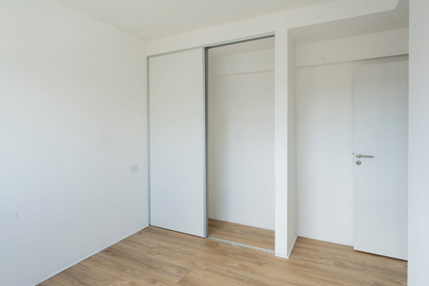 VENTA departamento tres ambientes con baño y toillete en Parque Chas - Villa Urquiza