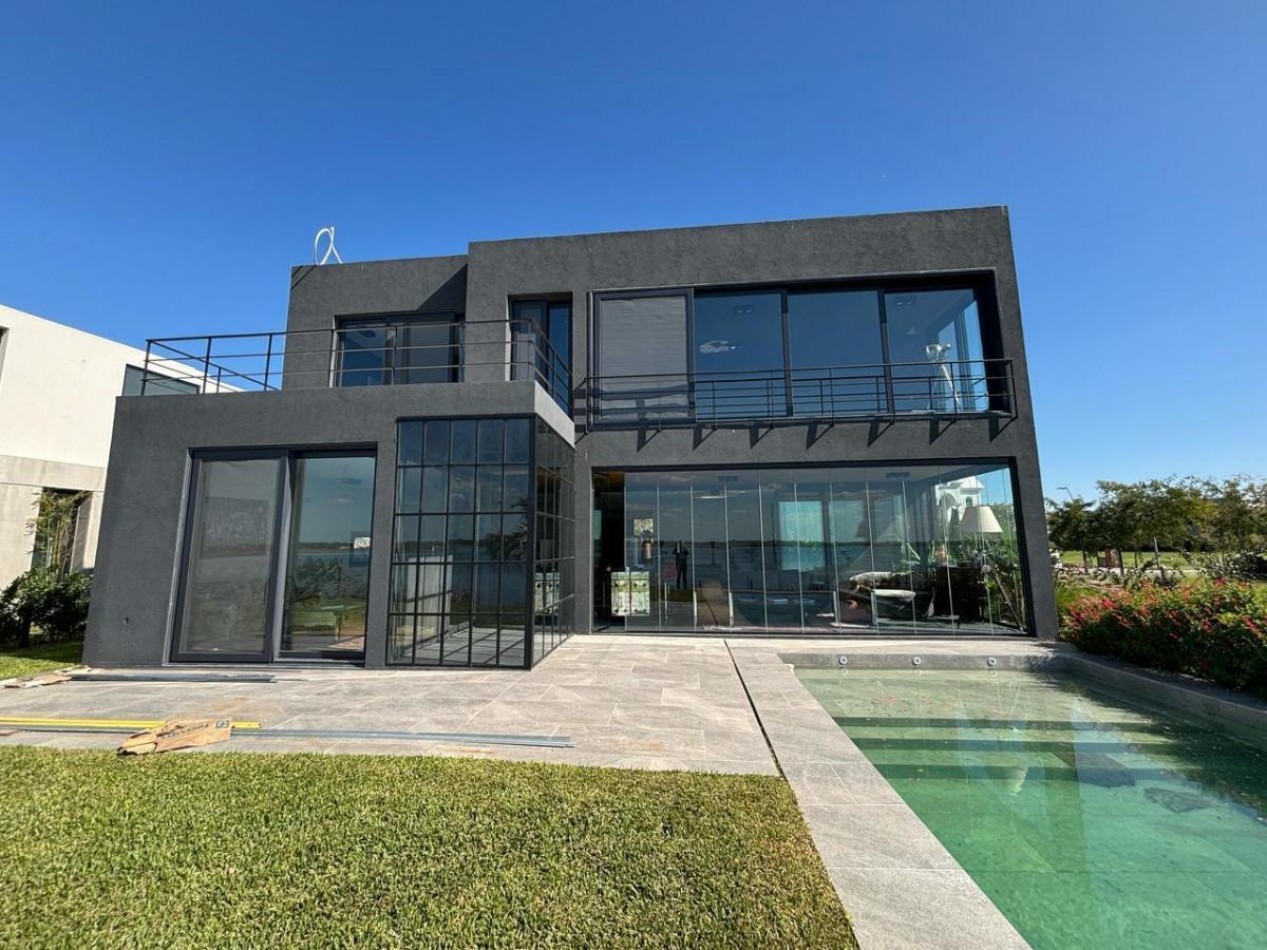 CASA A ESTRENAR EN MARINAS - PUERTOS DEL LAGO: TU REFUGIO AL LAGO.