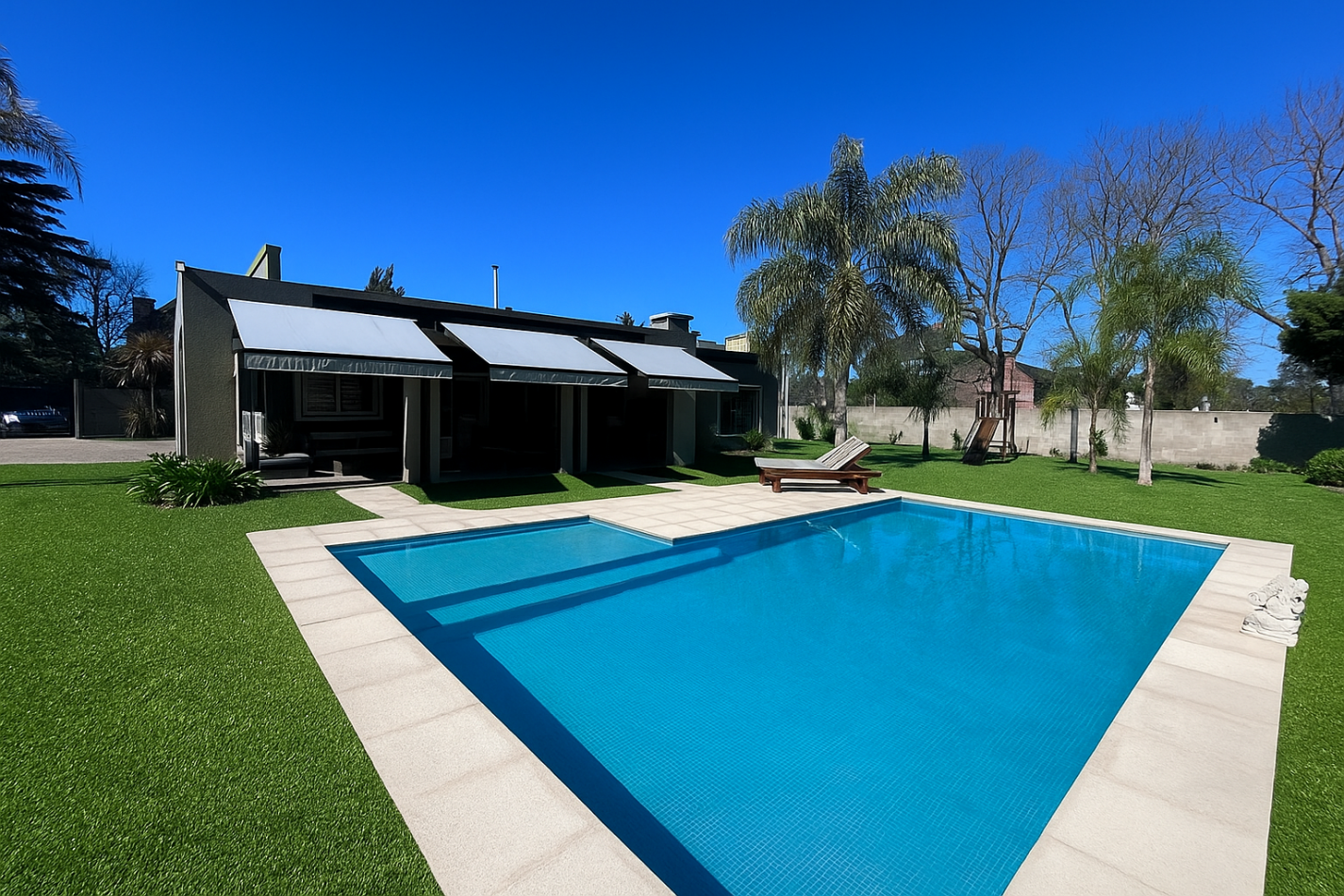 APTO CREDITO VENTA casa tres dormitorios jardin, pileta, cochera cubierta en Pacheco