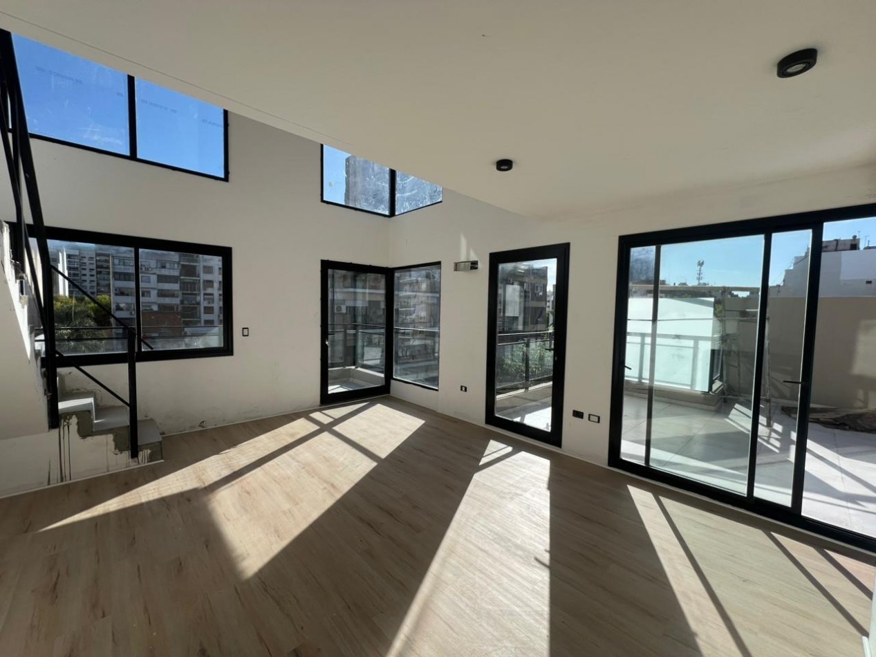 UNICO: 2 AMBIENTES CON TERRAZA PRIVADA DE 40 M² - PLANTA FLEXIBLE (EXPANDIBLE A 3)