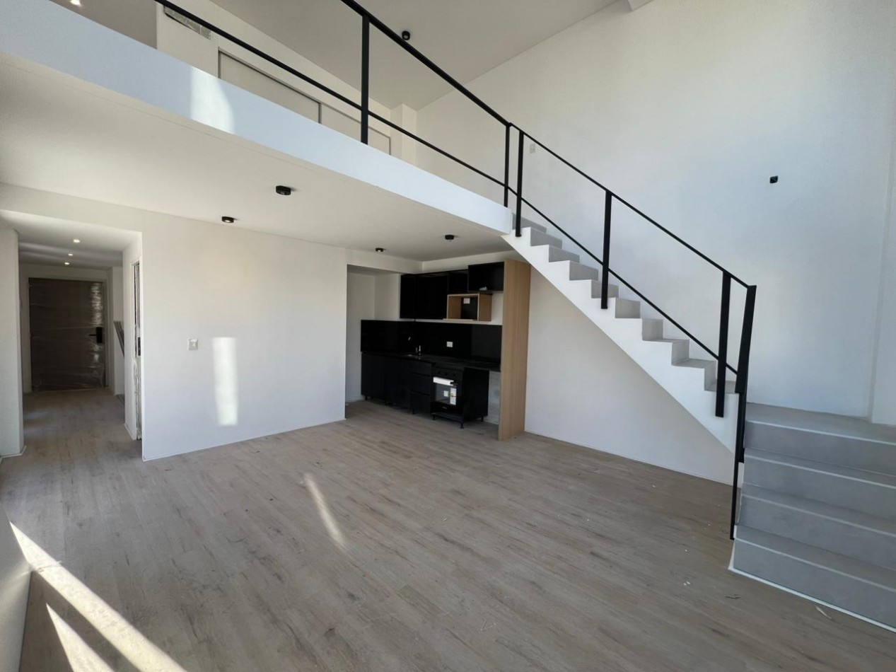 UNICO: 2 AMBIENTES CON TERRAZA PRIVADA DE 40 M² - PLANTA FLEXIBLE (EXPANDIBLE A 3)