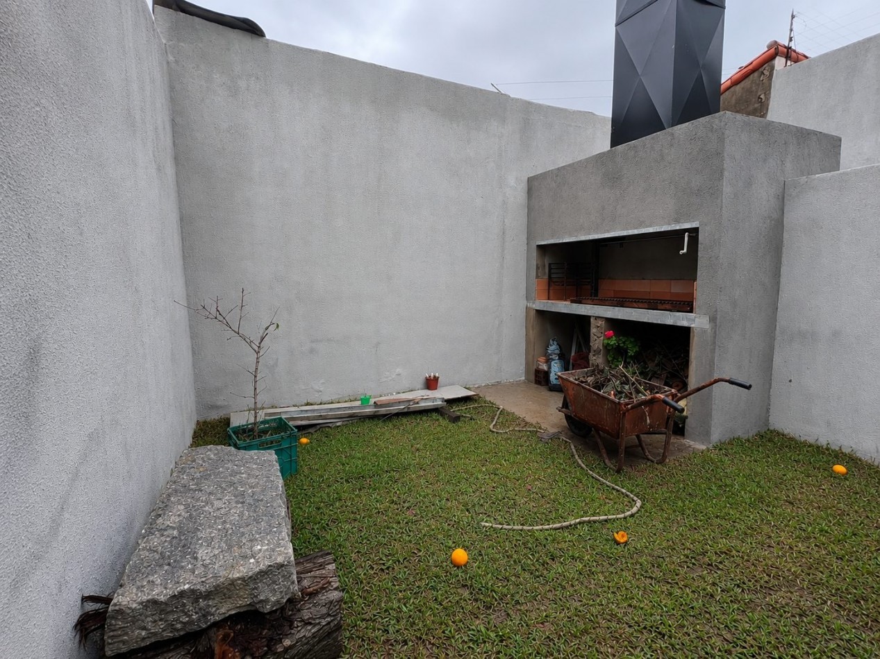 EXCEPCIONAL DUPLEX A ESTRENAR EN FLORIDA OESTE - 230 M² TOTALES