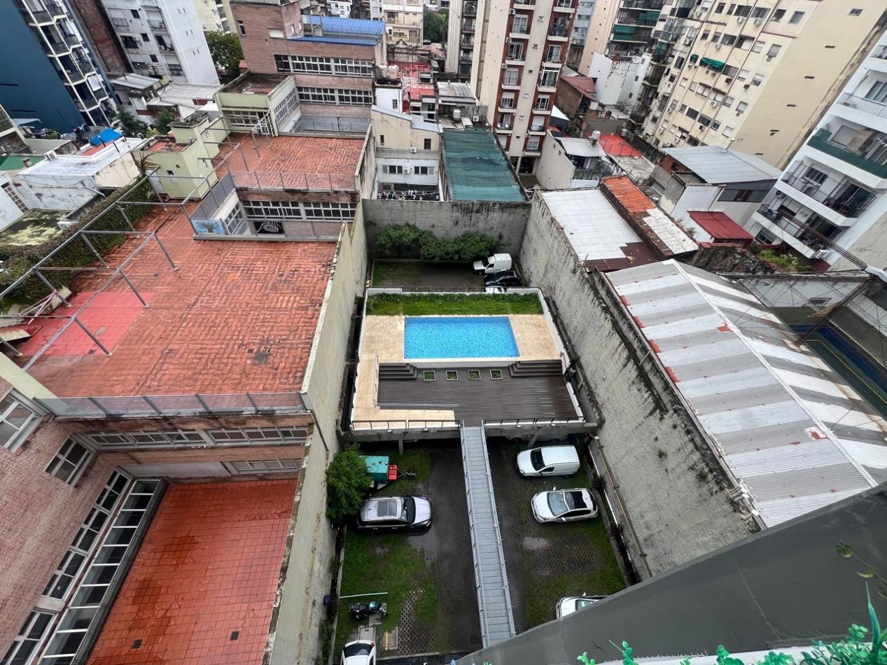 Venta Excelente 3 Ambientes de Categoria en Contrafrente | Vista Abierta, Losa Radiante y Amenities