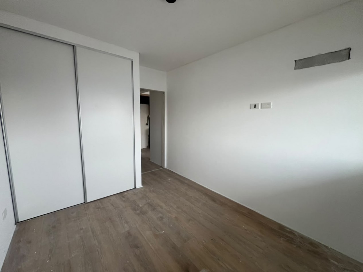 Venta en Construccion Depto 2 Ambientes en Parque Chas a m del Subte B