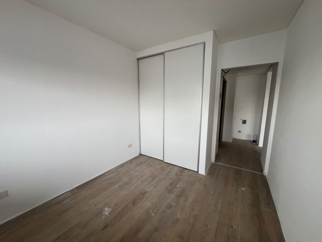  Venta en Construccion Depto 2 Ambientes en Parque Chas a m del Subte B