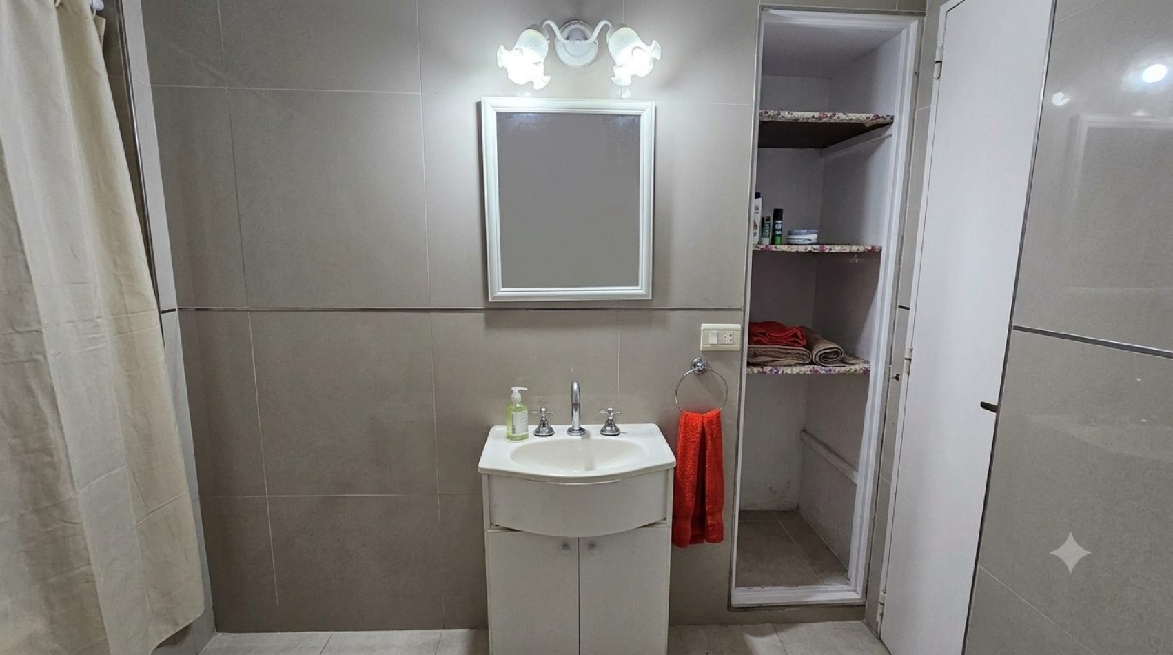 Departamento en venta en San Isidro 2 ambientes con patio, apto credito