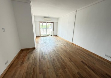 Alquiler Departamento 4 Ambientes con Cochera en Villa Urquiza 